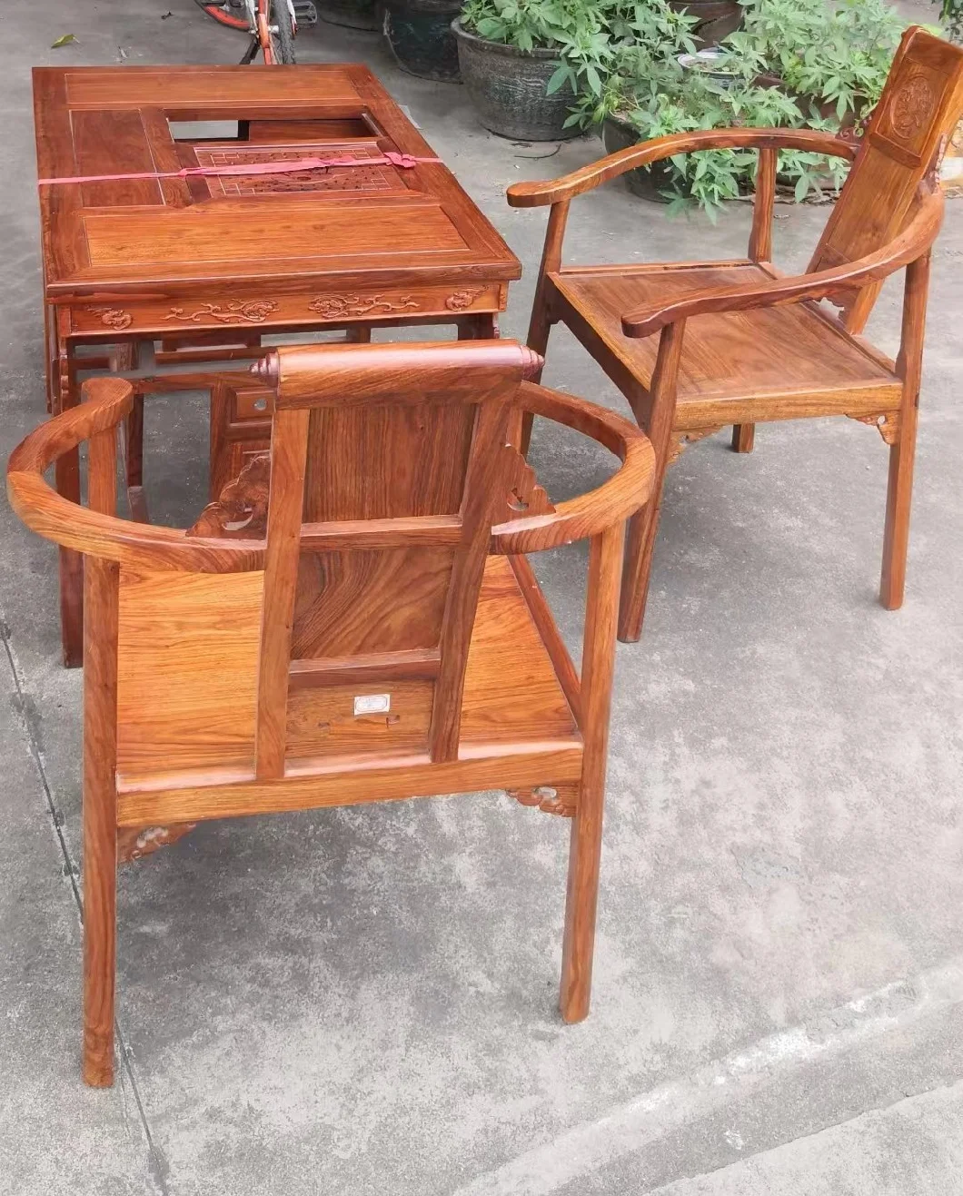 Chinese Brazilian Pear, Hedgehog Rosewood and Other Pure Solid Wood Home Office Furniture Manufacturers Sell Directly